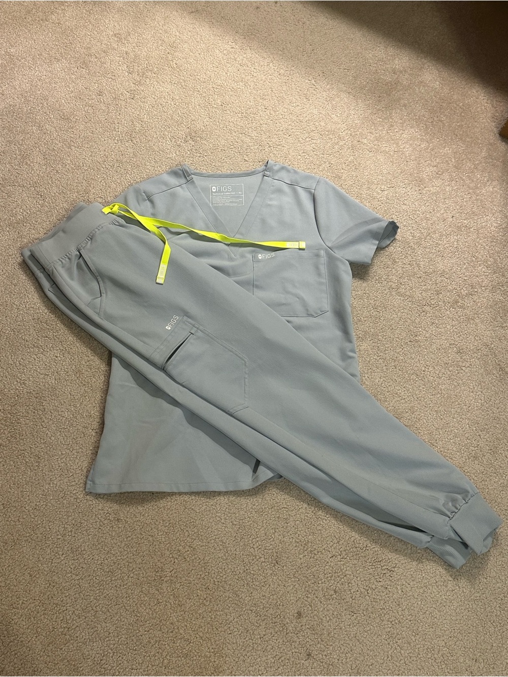 Figs XS Catarina top and Zamora bottom